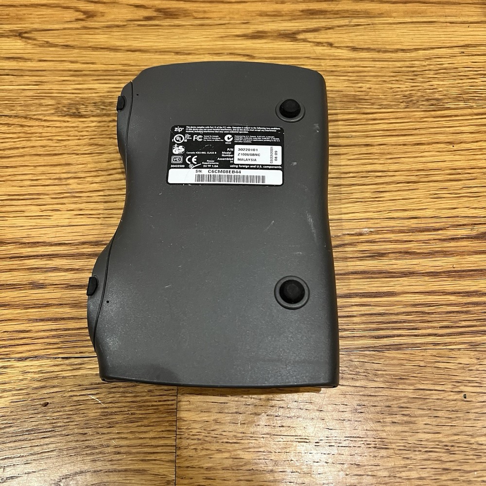 iomega USB Powered Zip Drive (Model: Zip100) - NO CABLE