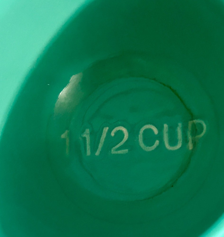Creative Co-op Unique Textures Nesting Measuring Cups (4)