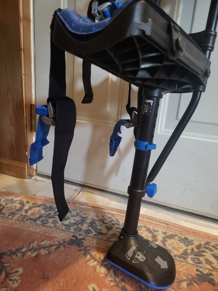 IWalk Knee Walker