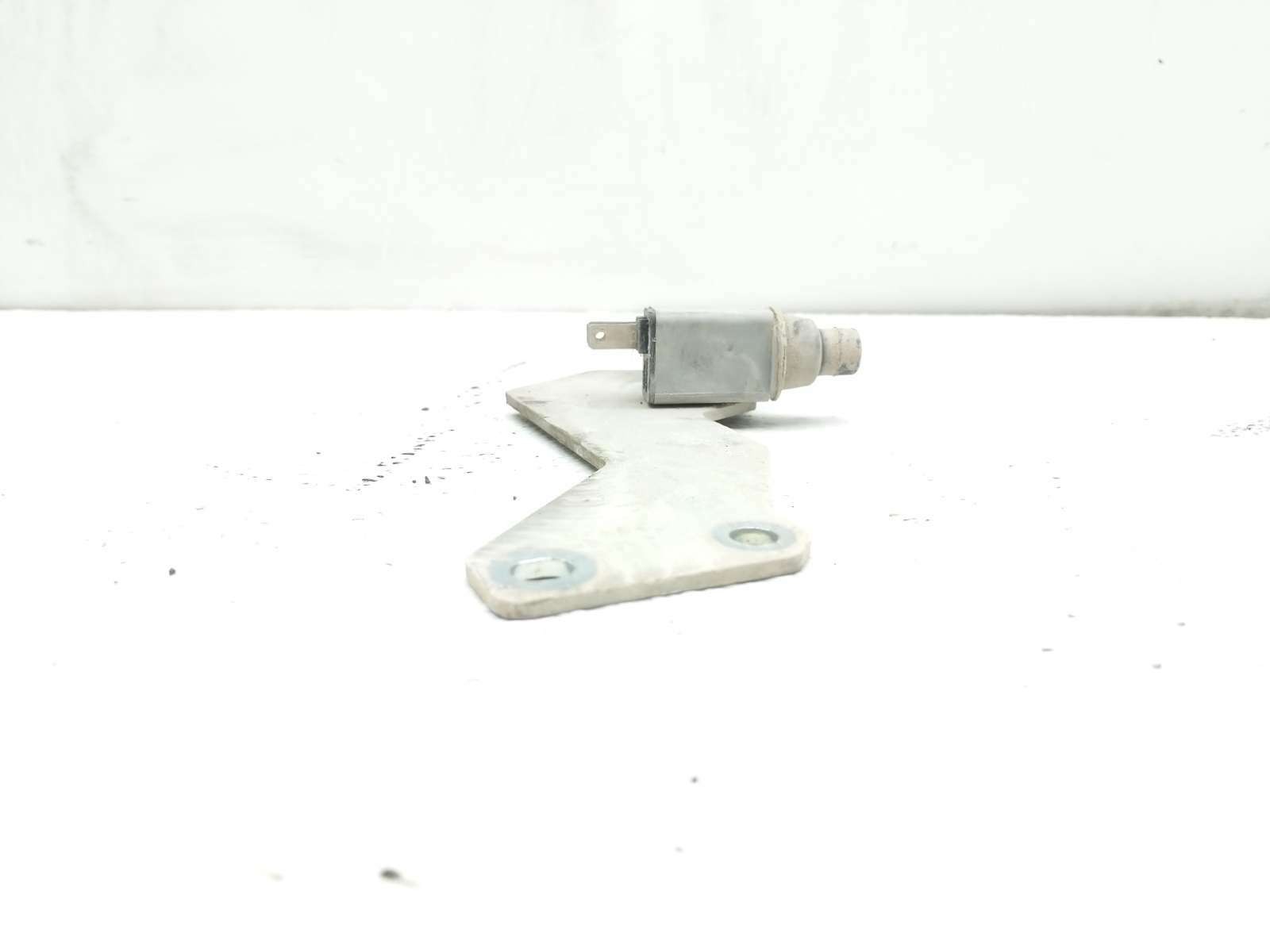 18 Kubota RTV X900 Relay Sensor Bracket