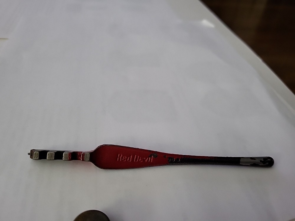Red Devil Carbide Glass Cutter