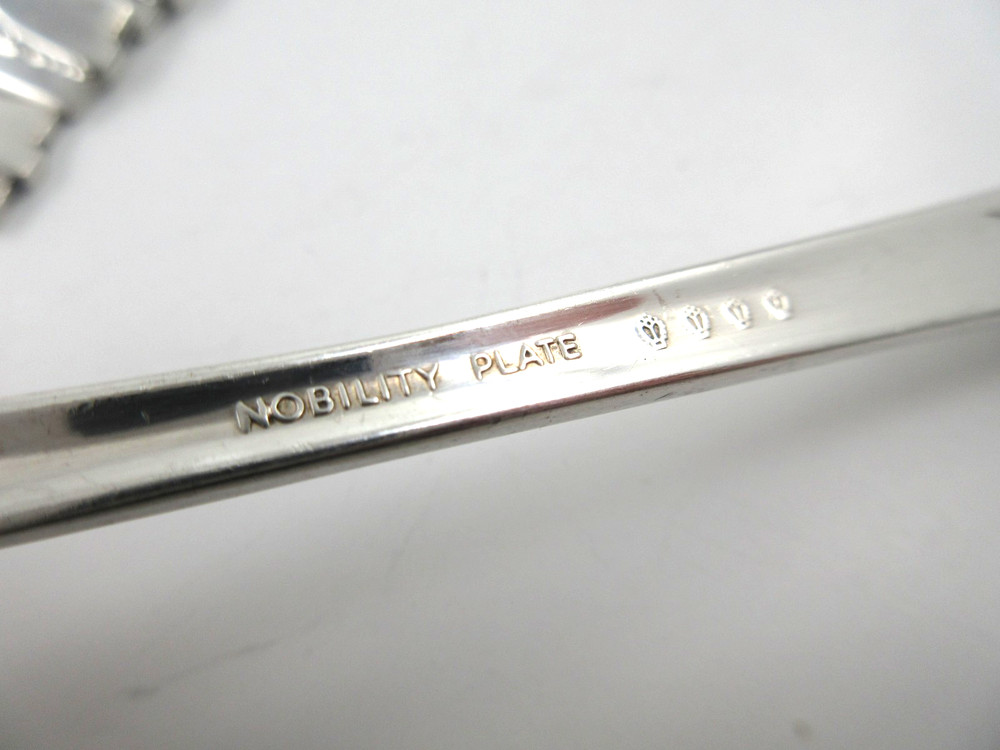 Oneida Nobility Plate CAPRICE 14 Teaspoons Silverplate Flatware
