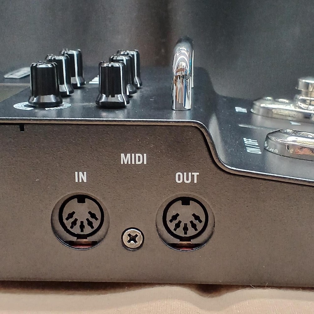 LINE6 M5 STOMPBOX ER MULTI-EFFECTOR 953396