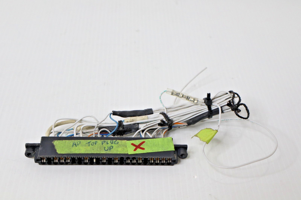 Bendix King KC 192 Autopilot Flight Computer Connector