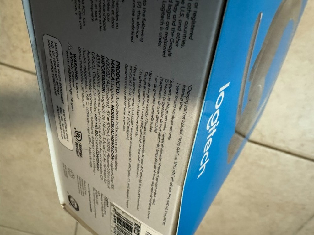 Logitech Zone 900 Wireless Bluetooth Headset Advanced Noise-Canceling Mic