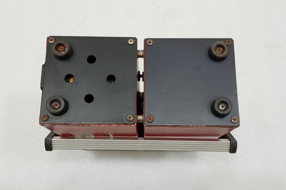 Sika Electronics TP18200 Temperature Calibrator (Not Working)