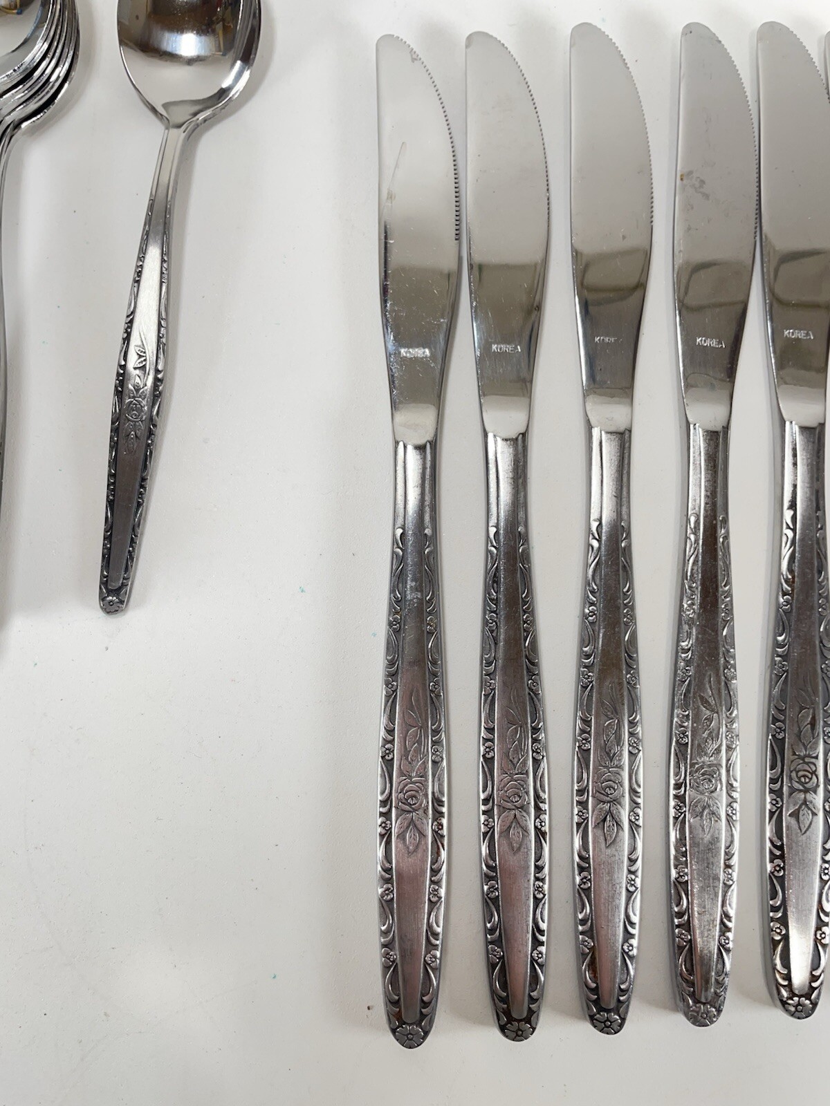 Interpur Single Rose Flatware Stainless Steel Korea 36 pieces 7 sets