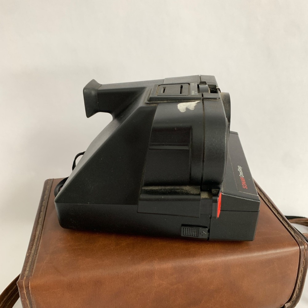 Polaroid Pronto Land Camera Sonar One Step with Case & Manuals UNTESTED