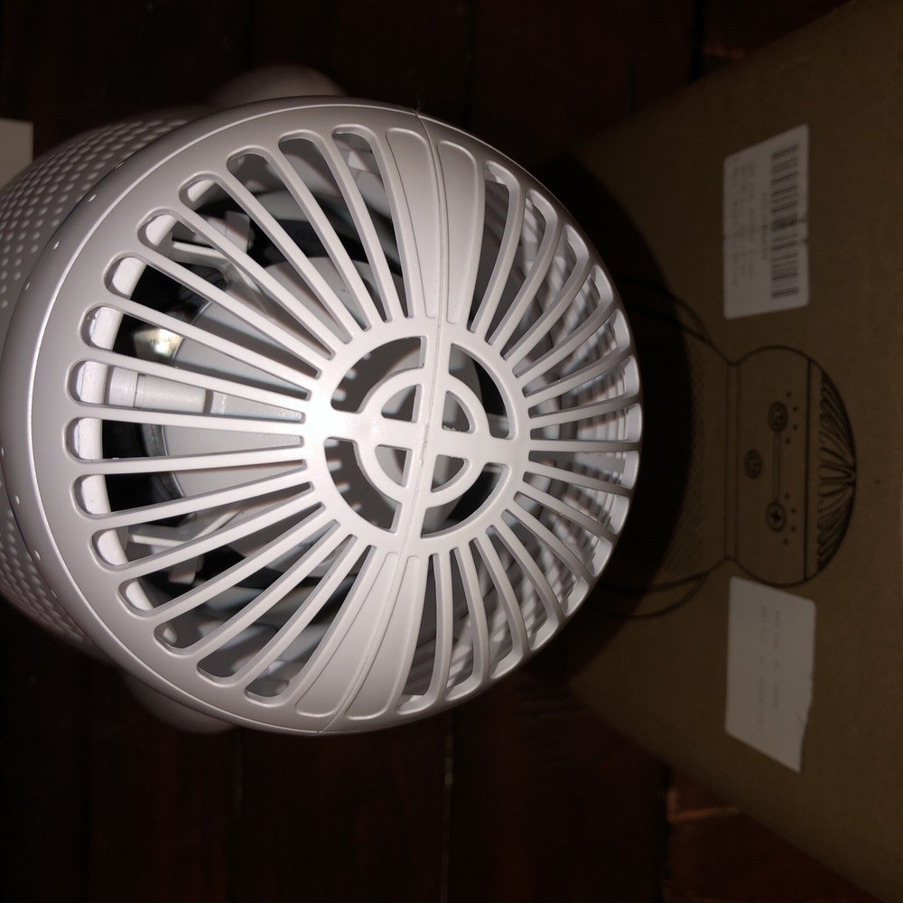 NEW/ OPEN BOX Colzer Air Purifier Model AP009