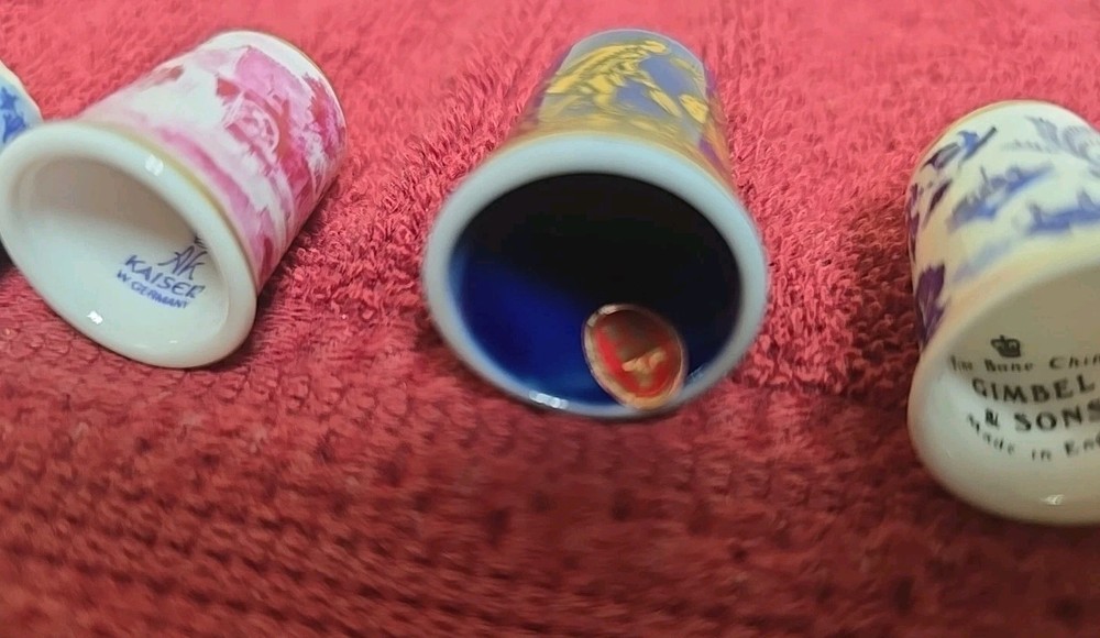 6 Vintage Thimbles