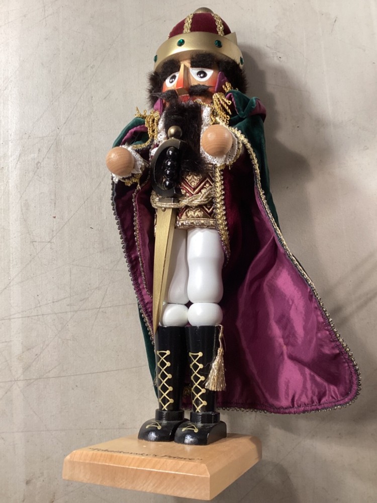Steinbach “Tchaikovsky’s Prince” nutcracker signed in Great Shape