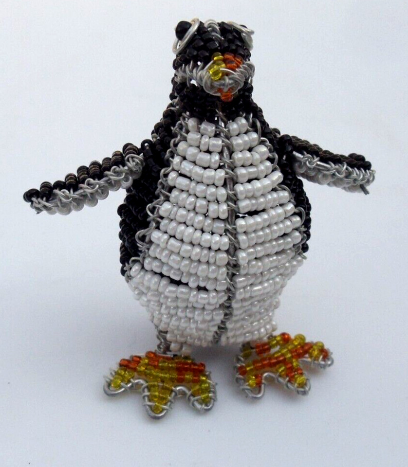 Beaded bird:  Miniature Penguin