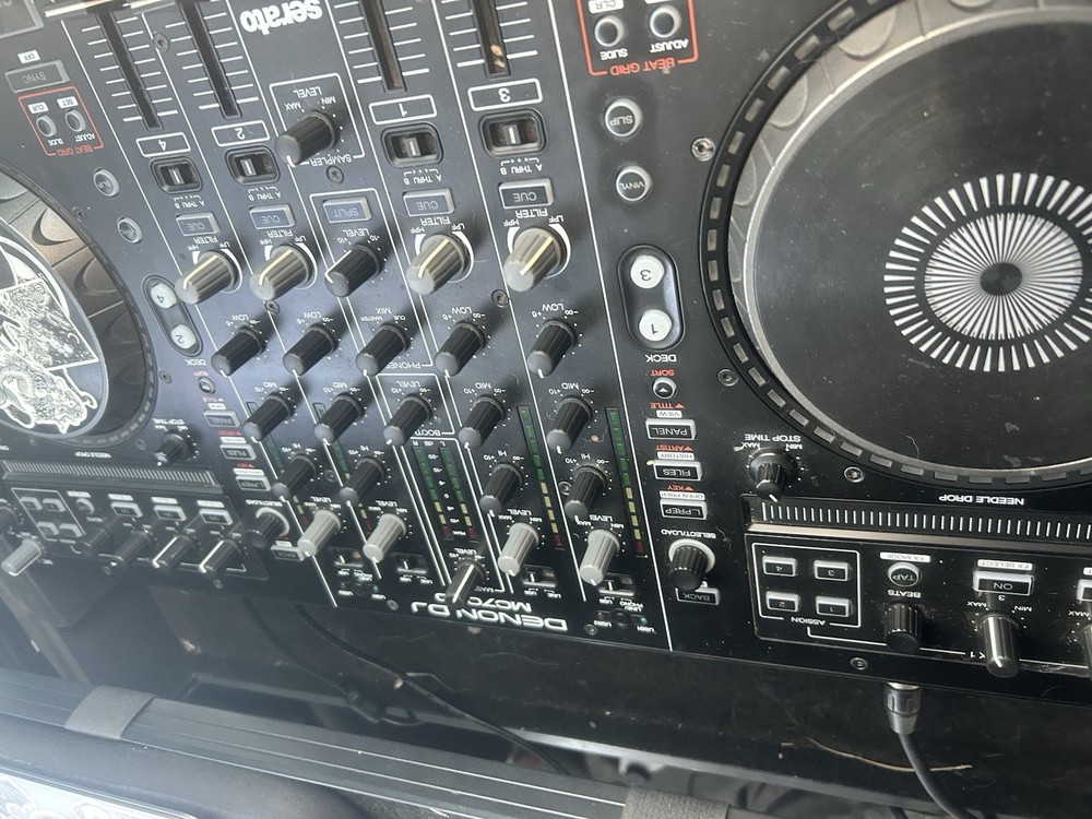 Dj System