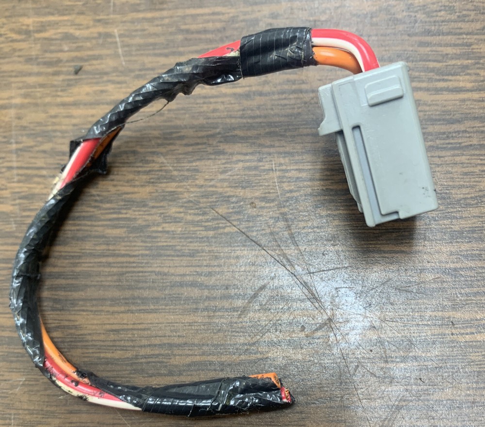 2011 chverolet traverse motor resistor plug