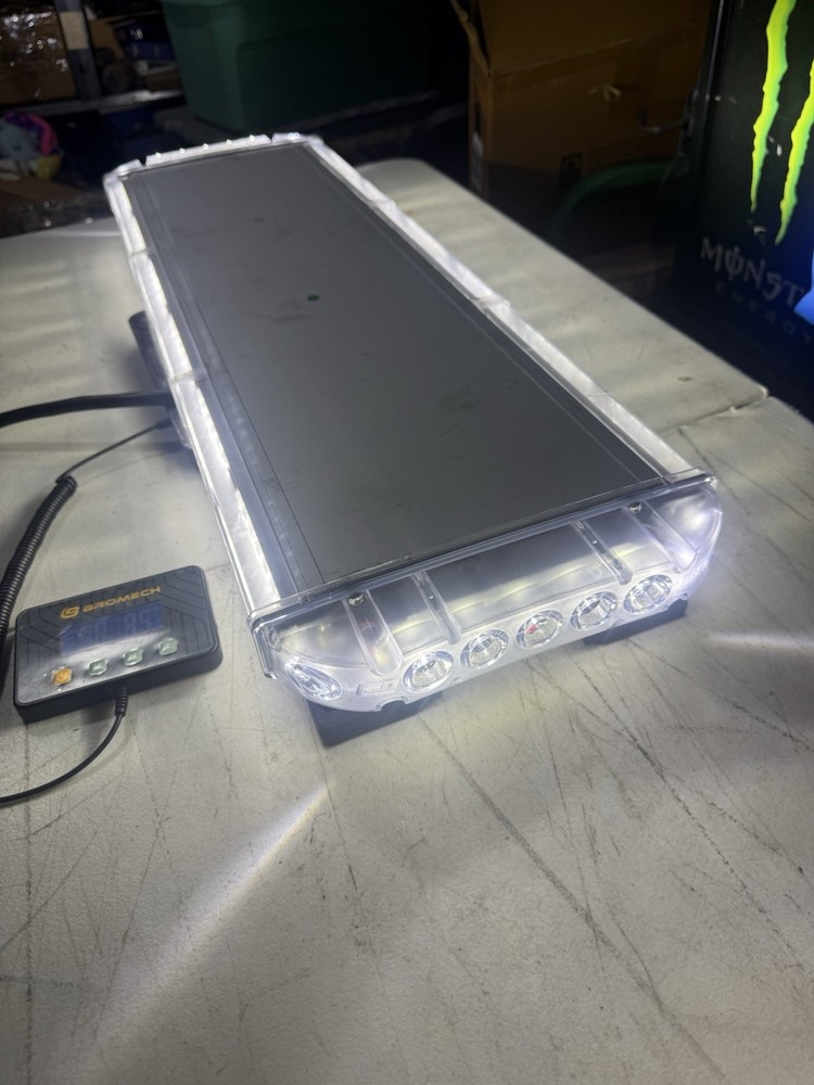 LED Equipped Light bar 36” Emergency Strobe Light White