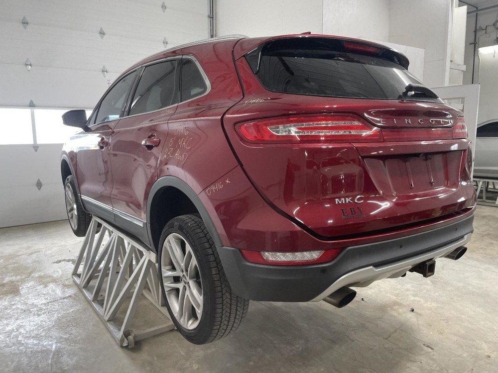 Complete Console Front Floor Fits 15-16 MKC 1048773