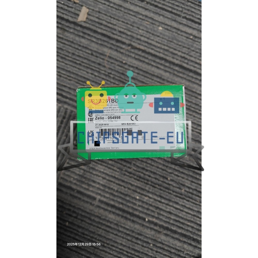 NEW PLC Module SR3B261BD Fast Ship