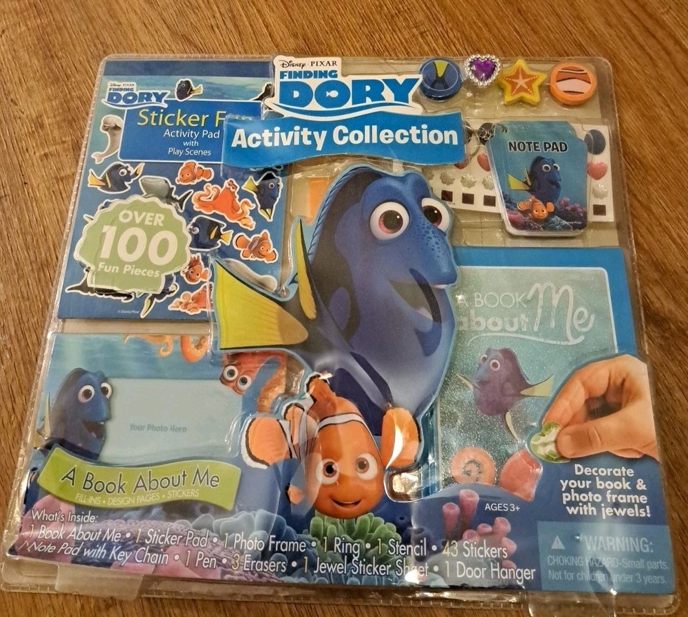 2016 Disney Pixar Finding Dory Activity Collection Unopened