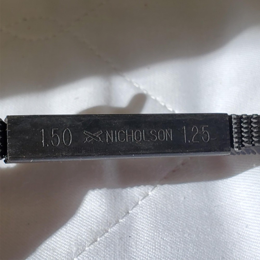 Crescent Nicholson Thread Restoring Files