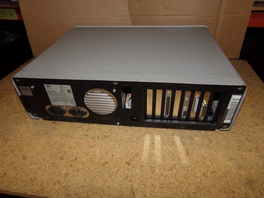 IBM 5160 Personal Computer Dual Floppy