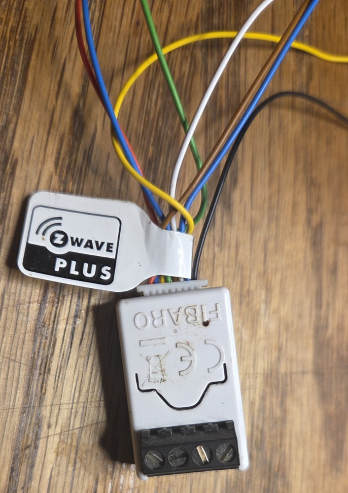 FIBARO Smart Implant Z-Wave Plus Plugin Universal DIY Tool, FGBS-222