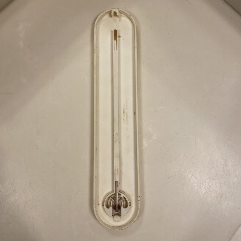 Springfield Instrument Co Hard Plastic Thermometer Celsius / Fahrenheit
