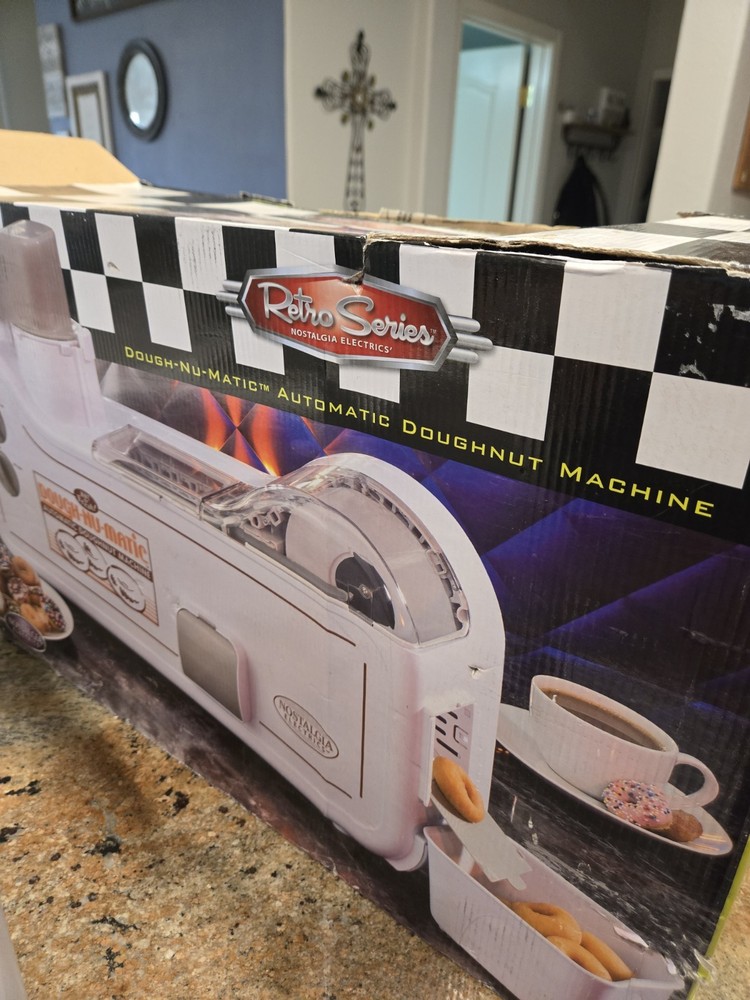Nostalgia Electrics 2008 "Dough-Nu-Matic" Automatic Mini Doughnut Maker Machine