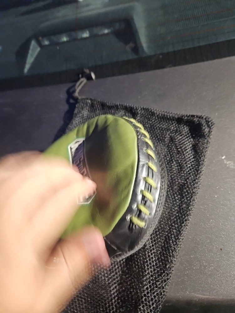 Ring to Cage GelTech Mini Punch Mitt