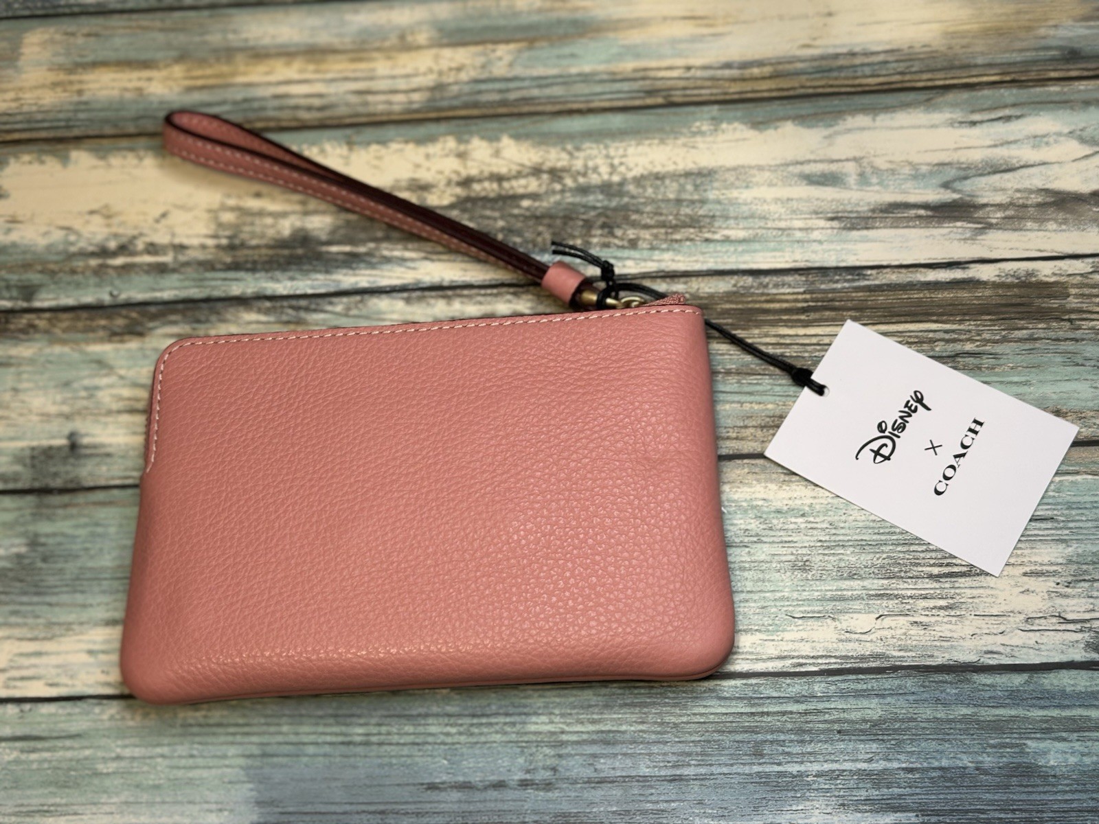 NEW Disney x Coach Corner Zip Wristlet Ice Skate Motif Mickey and Minnie Mouse