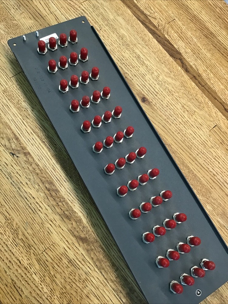 Rack Mount Fiber Optic Patch Panel 48 Metal Sleeves Mod Tap