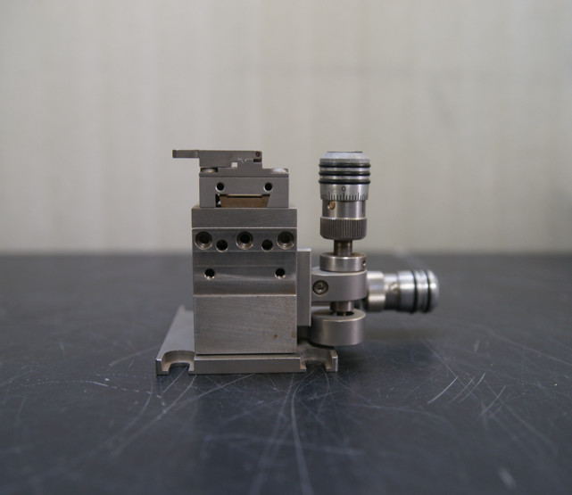 NewPort 561D Fiber Alignment Stage