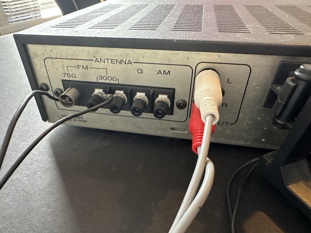 Marantz ST 26L Stereo Tuner - Tested Working