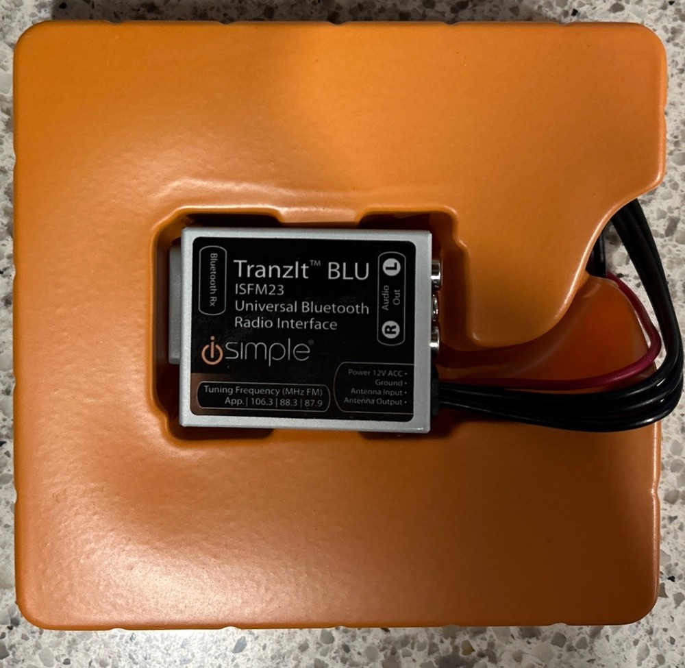 Isimple ISFM23C Transit BLU Universal Bluetooth FM Module