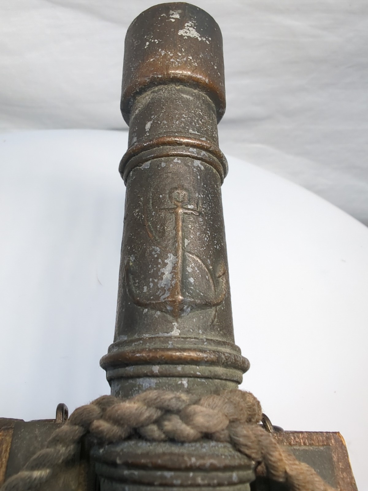 English Naval Cannon Replica XVII Century Cast Iron Oak Carriage NiceDetailing