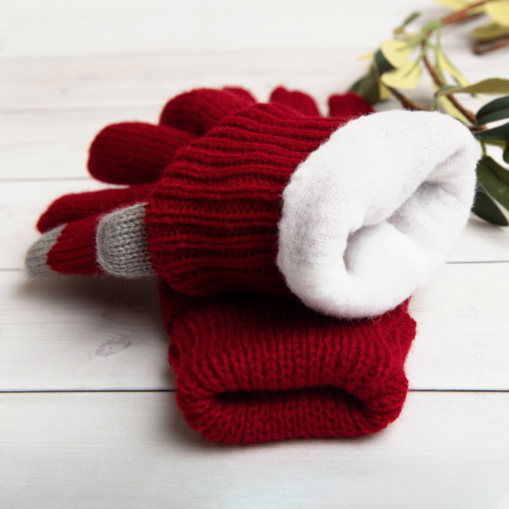 “Making It Personal!” Personalized Monogramed Gloves