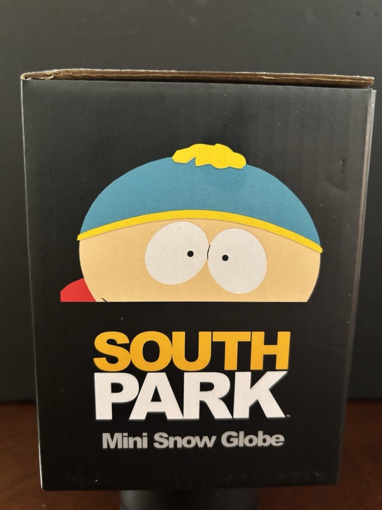 South Park Mini Snow Globe Kyle