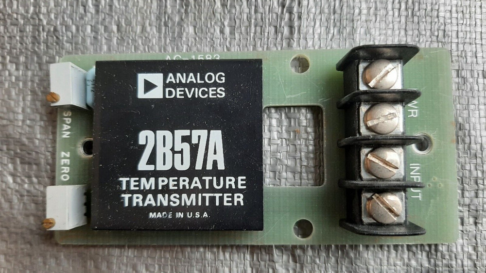 ANALOG DEVICES Backplane AC-1583 with 2B57A Temperature Transmitter