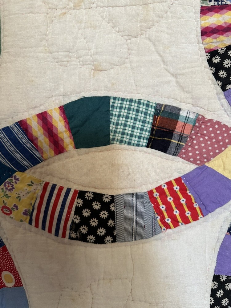Antique Early Patchwork Pattern Wedding Ring Quilt