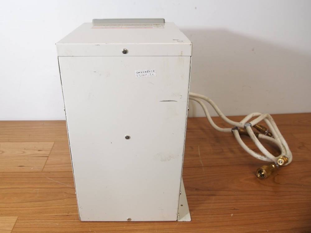 SMC HEC002-A5B-X101 Peltier-type Circulating Liquid Temperature Controller