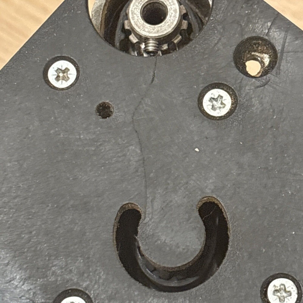 Bosch Offset Laminate Trimmer Model #1609 Tested & Works