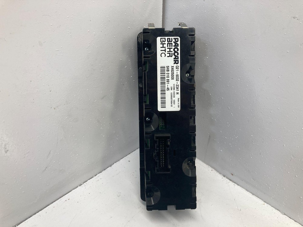2013-2017 Peterbilt 579 Heater A/C Temperature Controls - Used