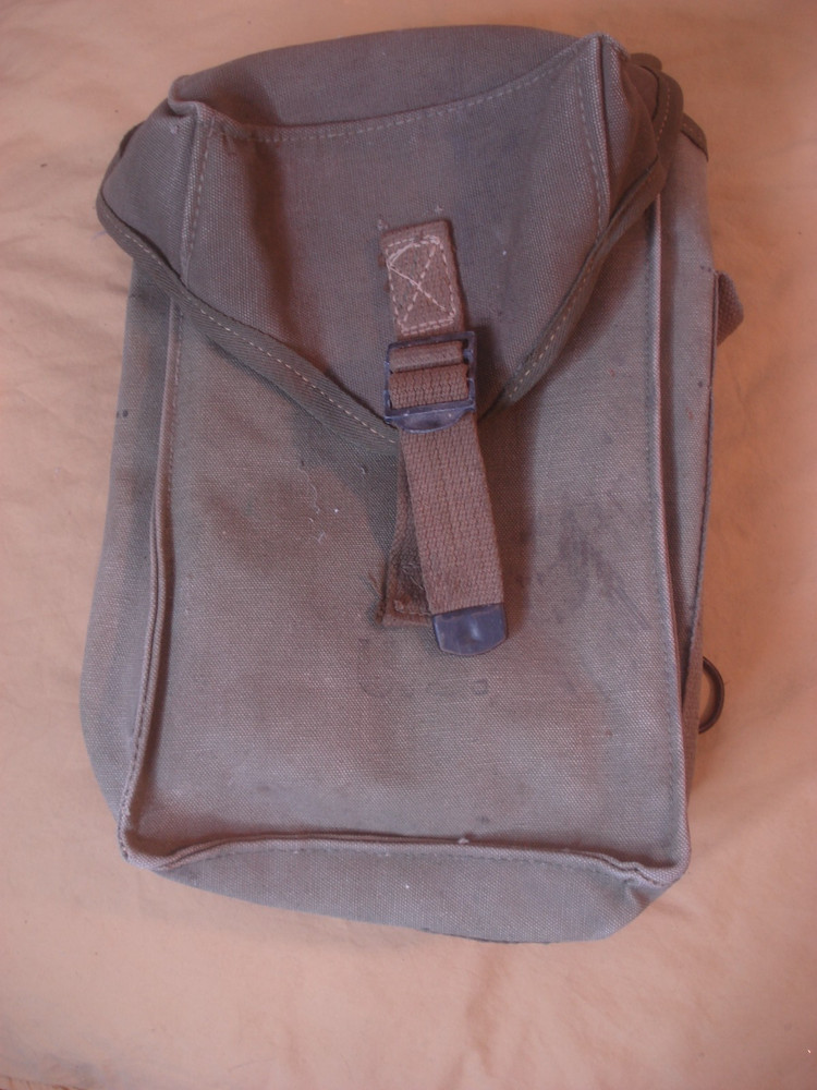 Original WWII US Army Haversack, 12" x 7" x 5", Avery 1945, Nice Shape!