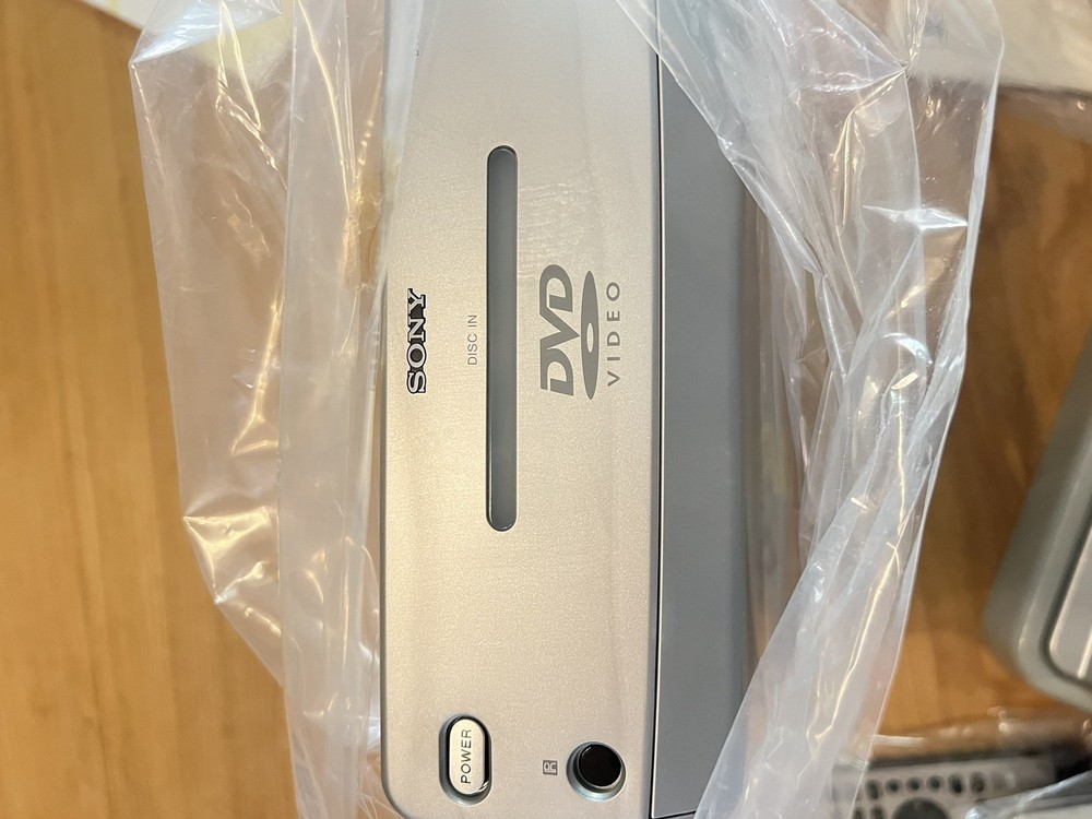 Sony MV-7101DSSony Mobile DVD Dream System