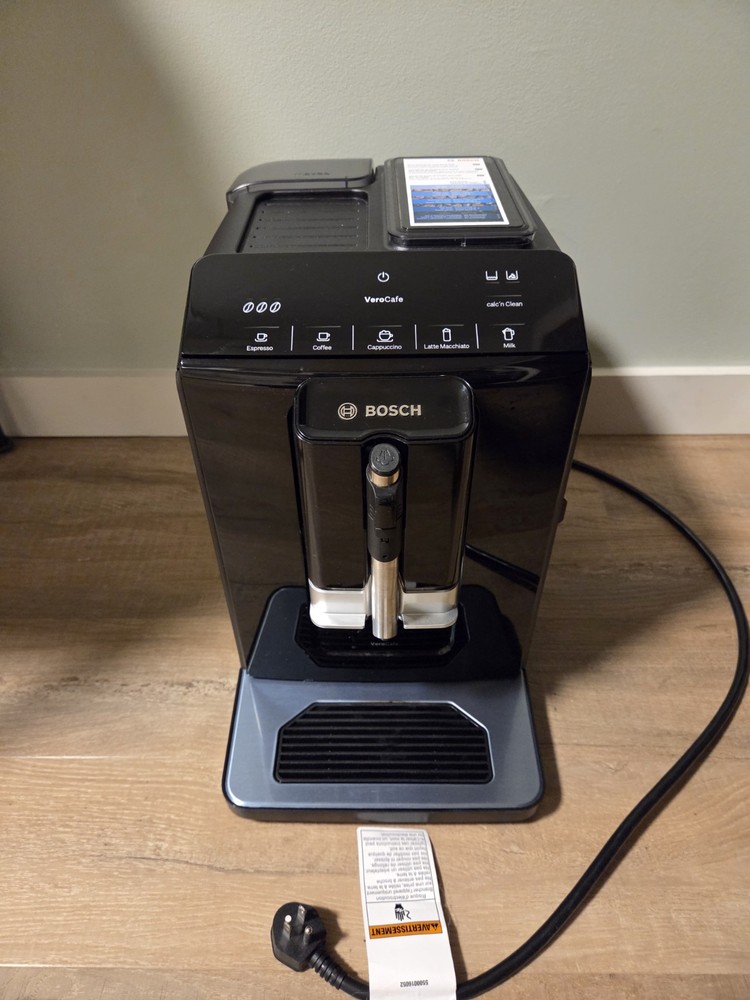 Bosch 300 Series Fully Automatic Espresso Machine VeroCafe Silver Pre-Owned