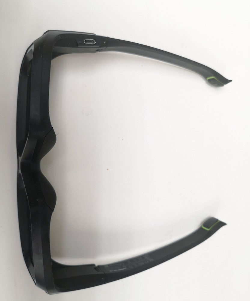 NVIDIA 3D Vision 2 Active 3D Glasses P1431 Wireless Gaming PC – UNTESTED