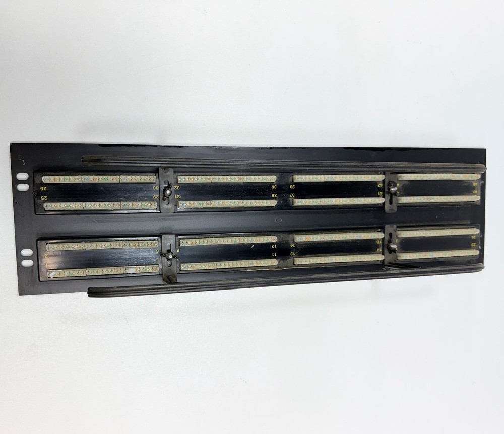ORTRONICS CAT 5E Panel 48 port