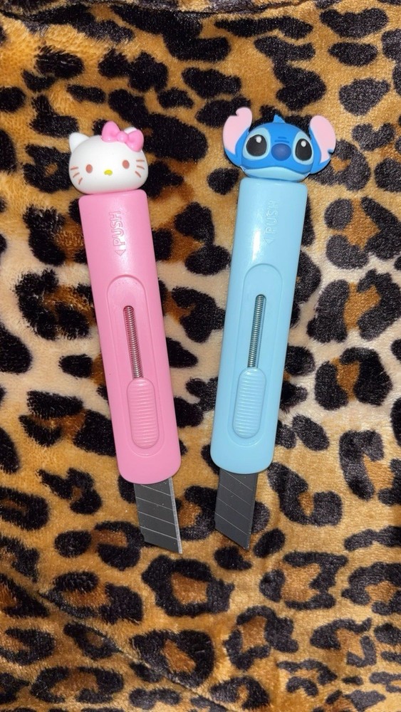 Hello Kitty & Stitch Box Cutters