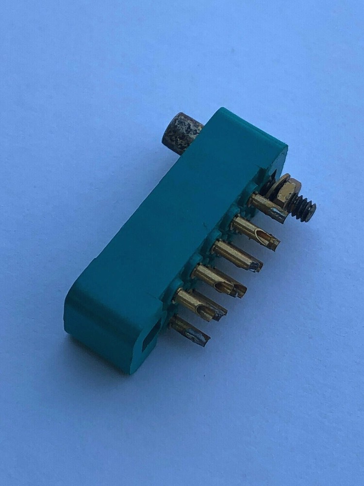 Continental 14-20S Connector Receptacle 14-Pin