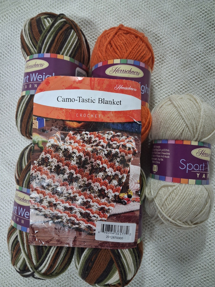 CAMO-TASTIC BLANKET AFGHAN KIT