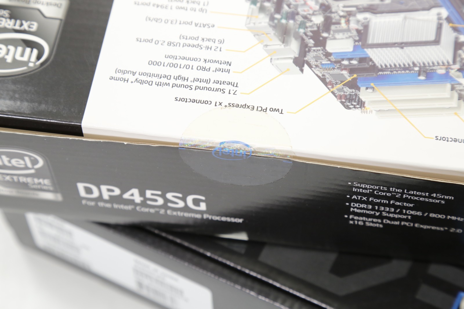 Intel Extreme DP45SG ATX Desktop Motherboard DDR3 1333MHz - FACTORY SEALED